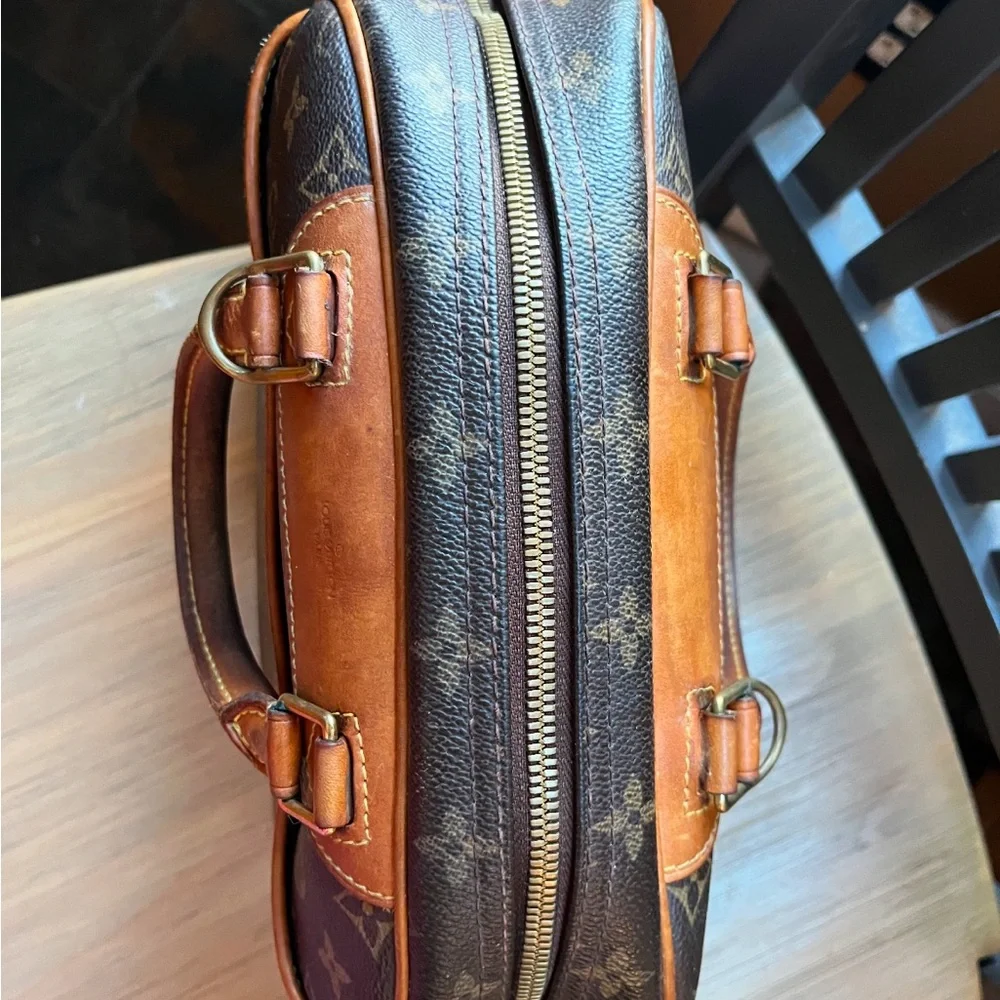 Louis Vuitton LV Monogram Deauville